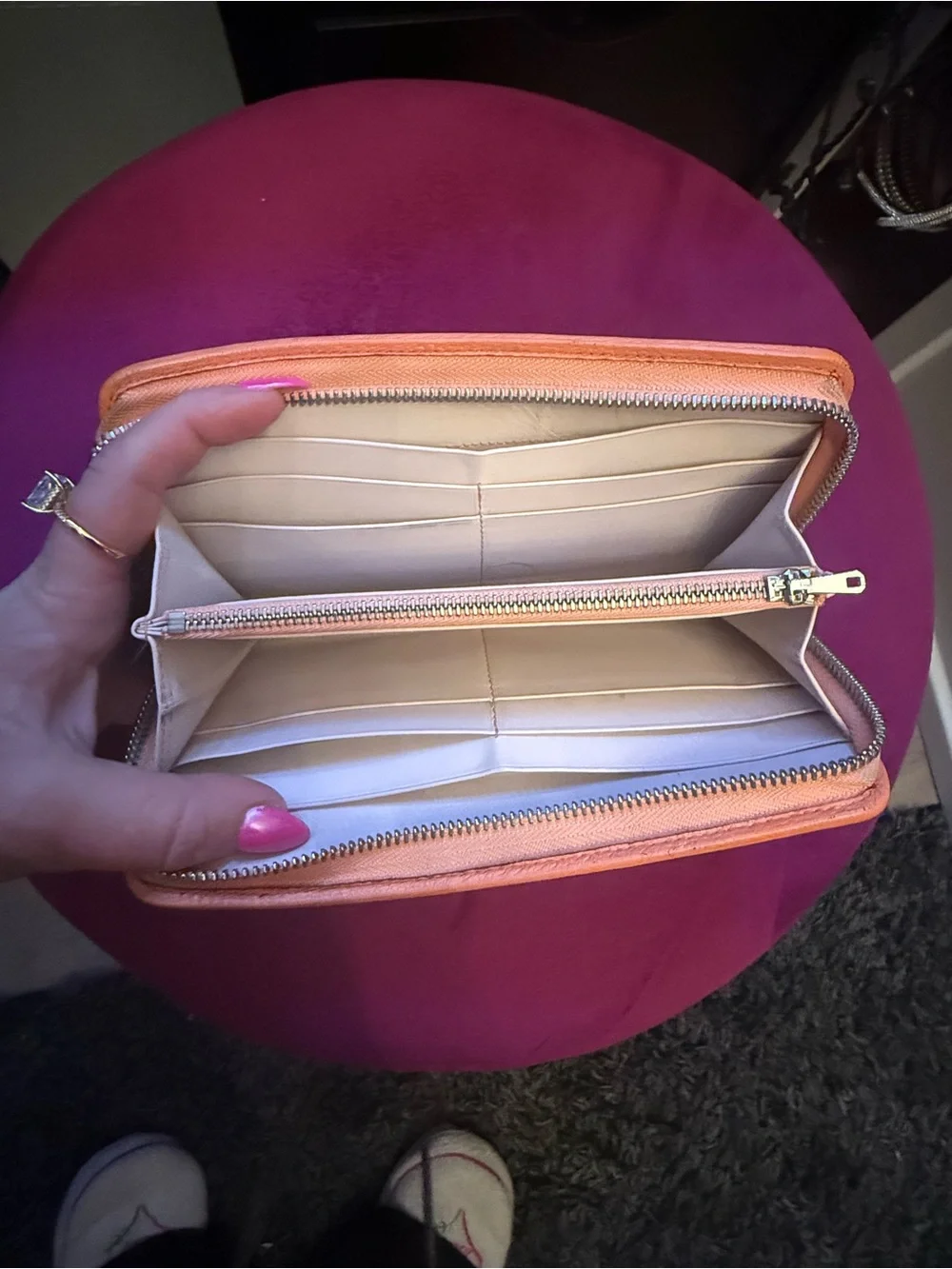 Loewe zip around